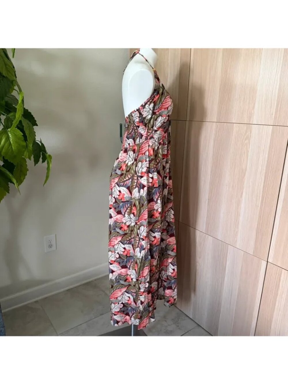 Wild Fable Women’s Halter Dress Size L - Picture 11 of 13